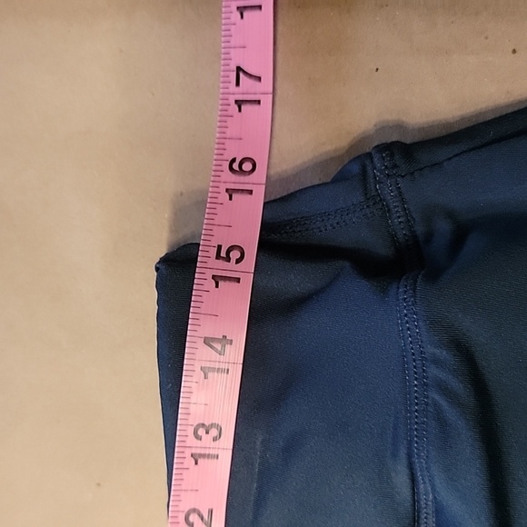 Willit SIze XL Navy Blue Golf, Tennis, Pickleball Skort, Gently Used Condition - Picture 5 of 11